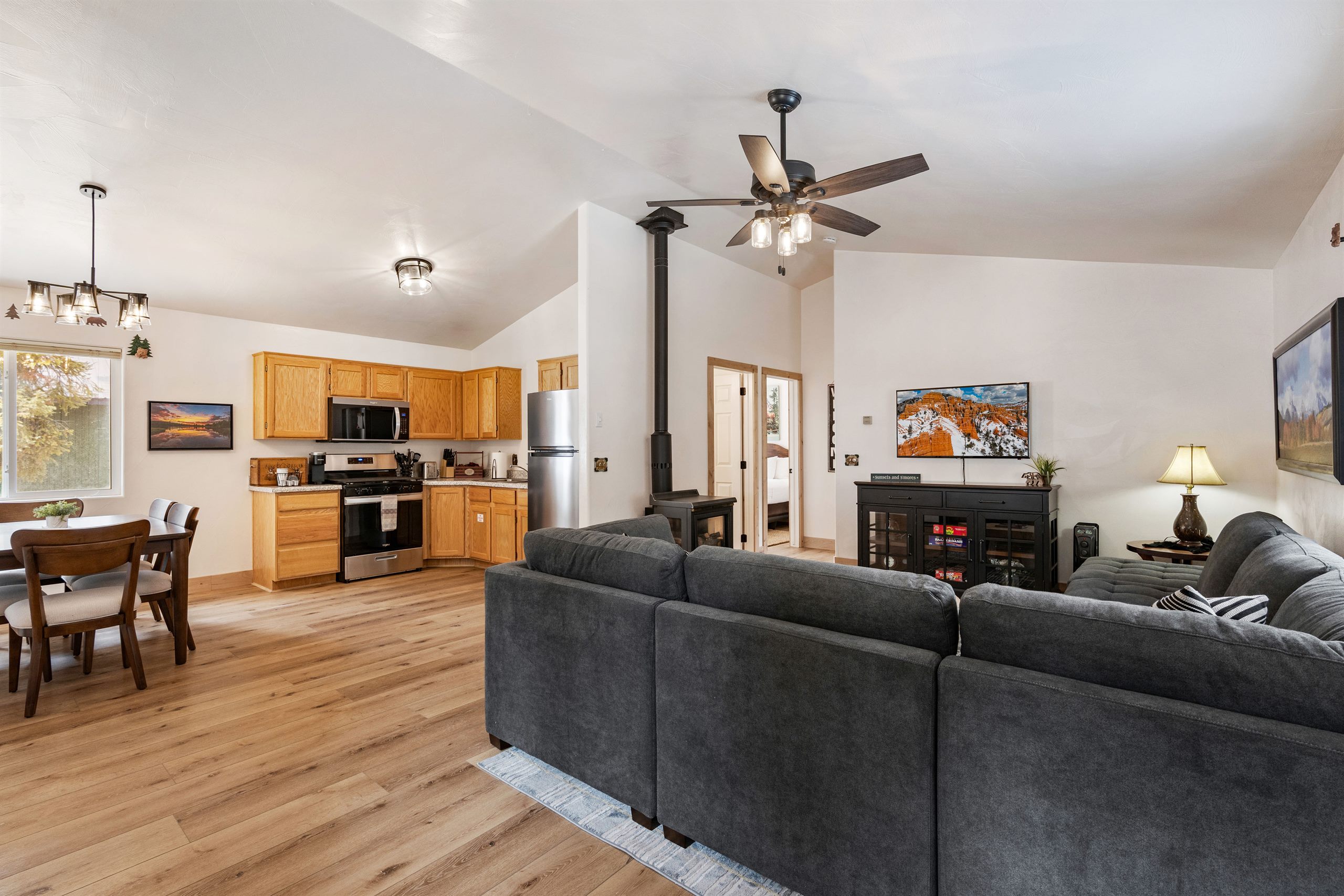 Bear Cabin at Duck Creek Village Inn