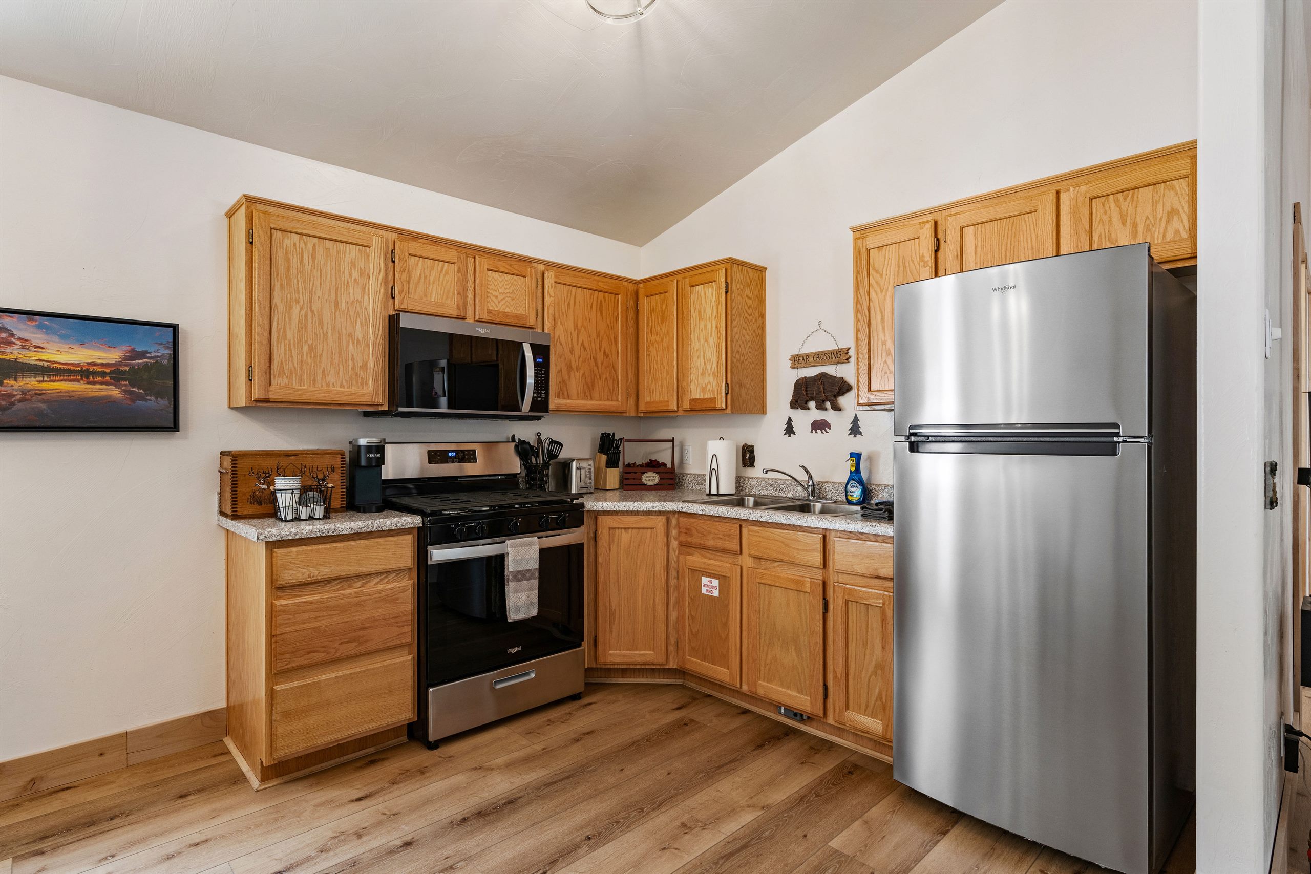 Bear Cabin at Duck Creek Village Inn