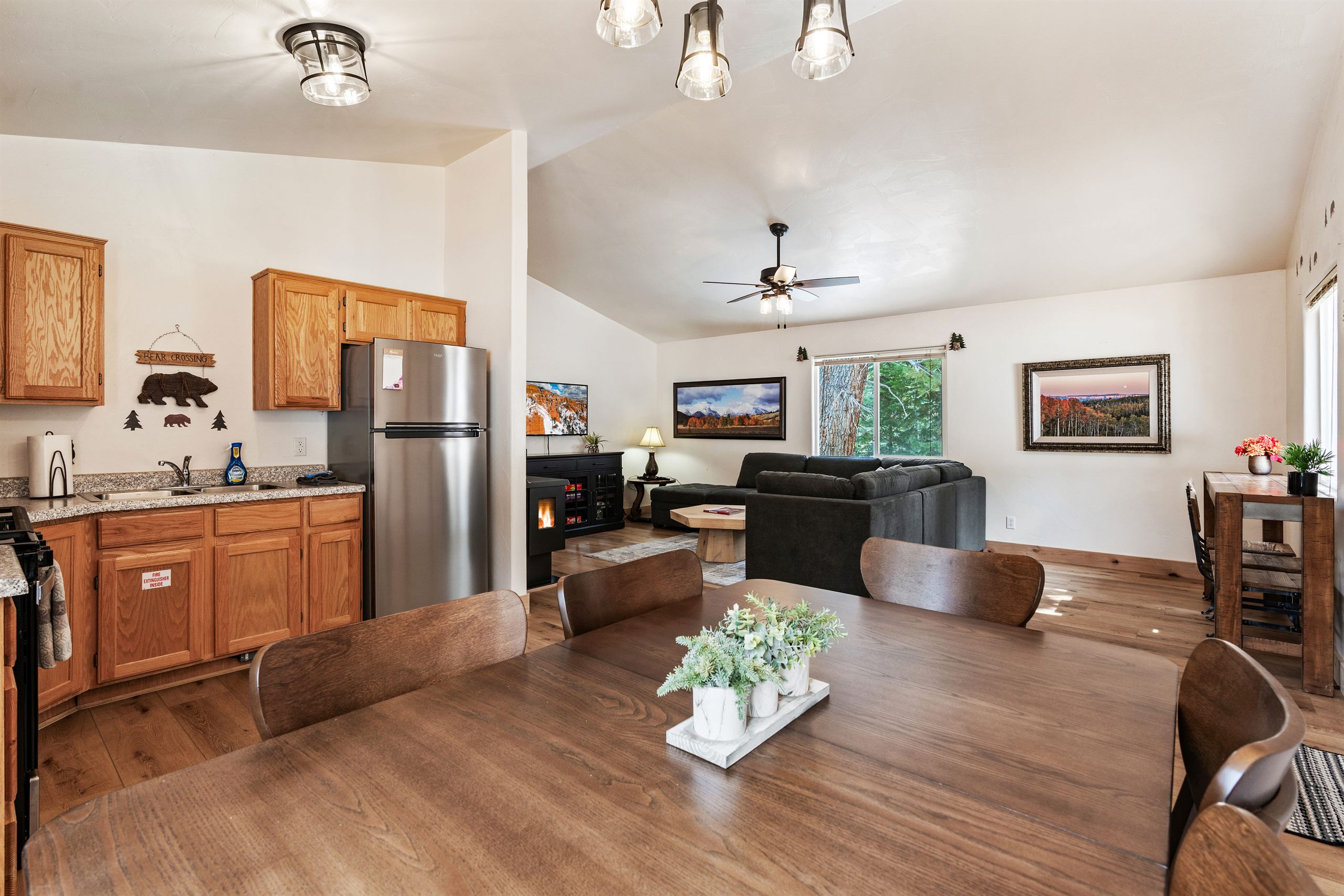 Bear Cabin at Duck Creek Village Inn