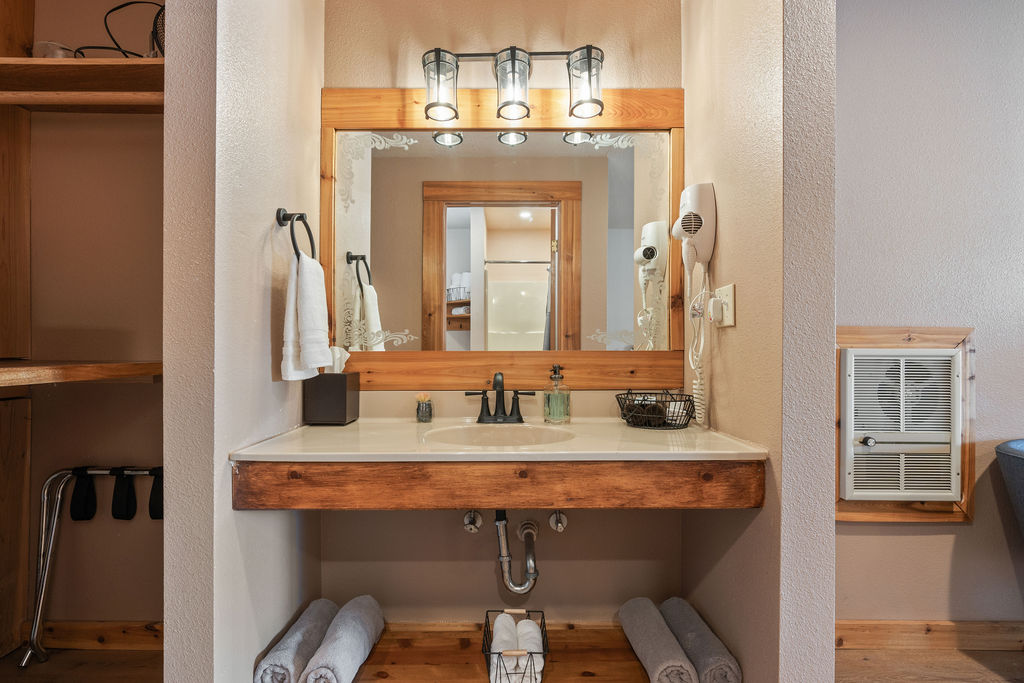 Hoodoo Hideaway — photo 9