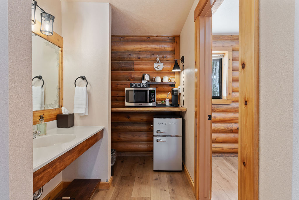 Four Seasons Suite — photo 12