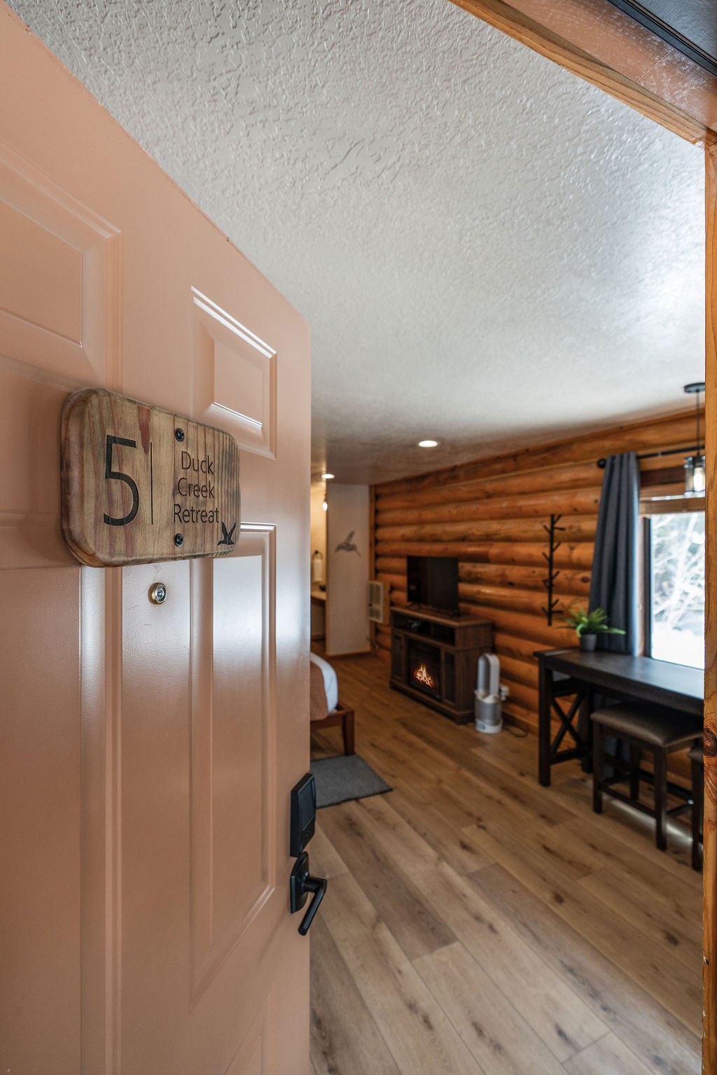 Duck Creek Retreat — photo 23