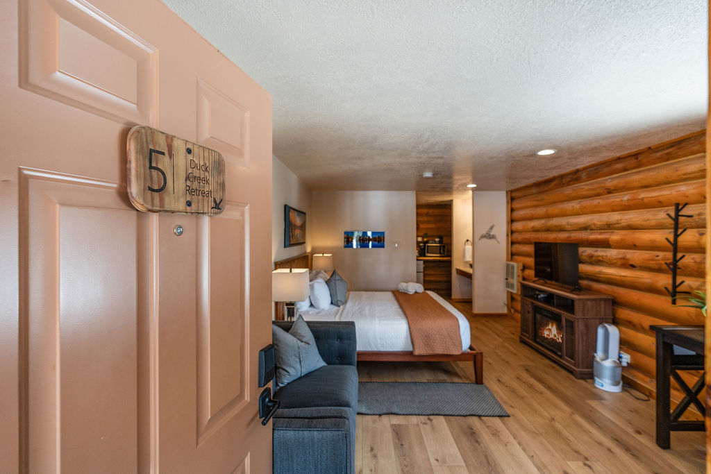 Duck Creek Retreat — photo 24