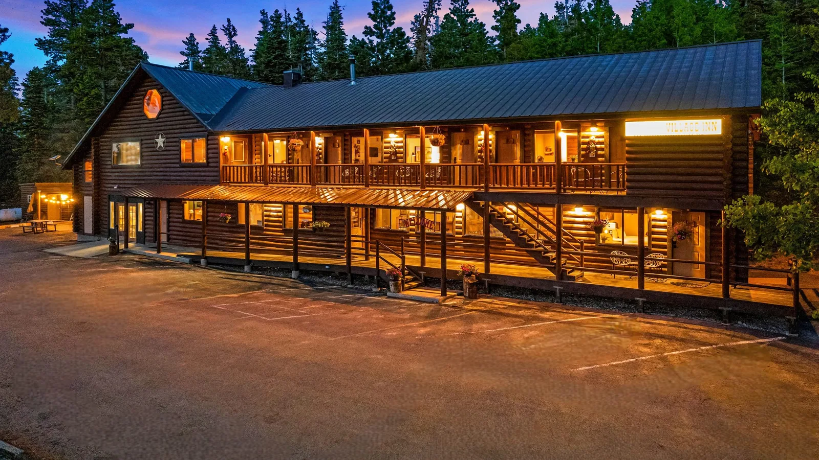 Noche tranquila en Duck Creek Village Inn para hospedaje de Utah Summer Games